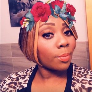 Meet your Posher, Crystal